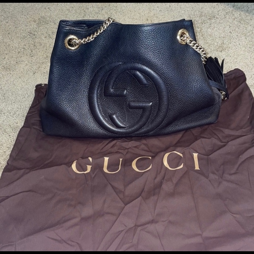 Gucci soho hobo bag black with gold chain medium shoulder bag